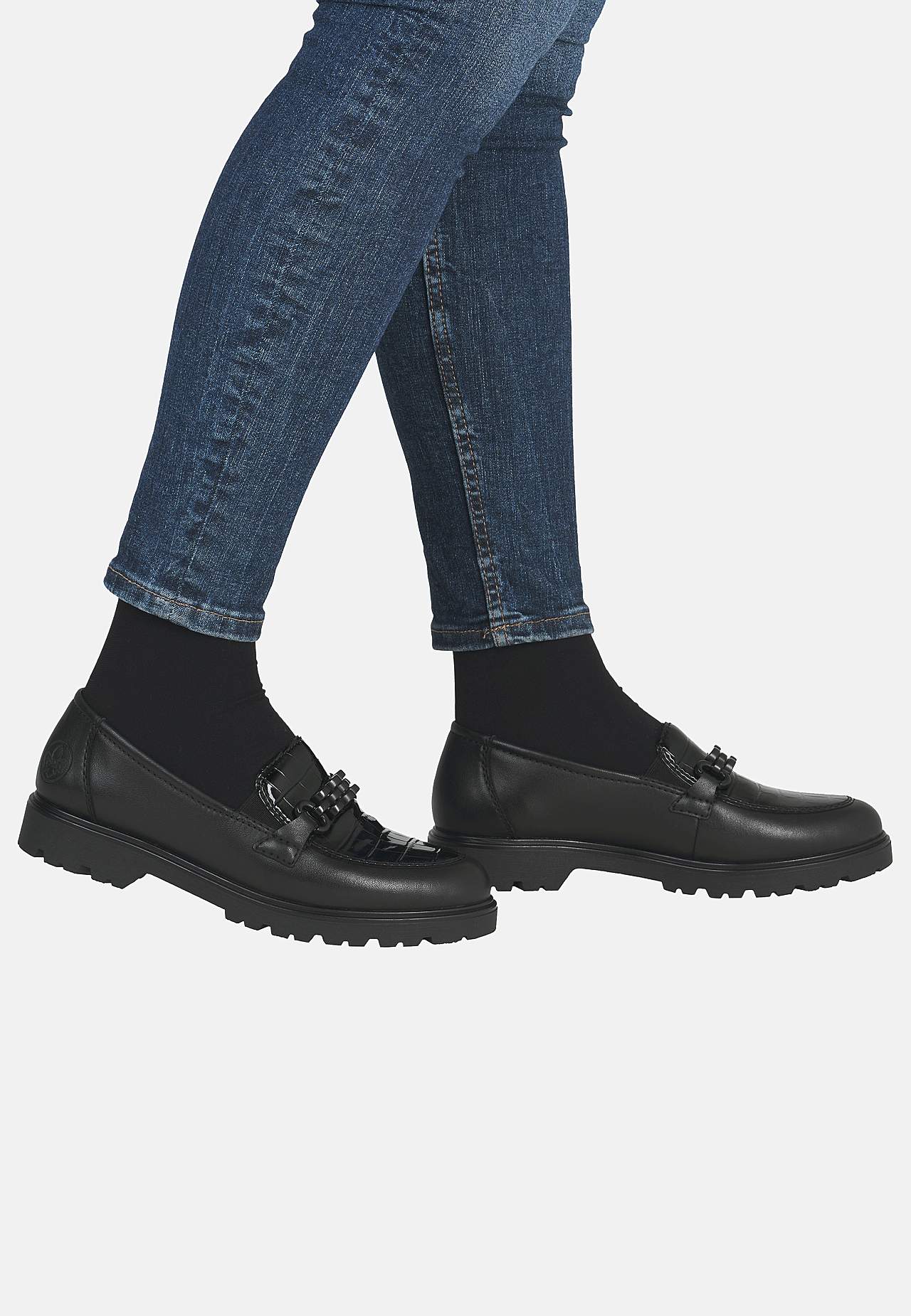 Loafer med svart metallspänne