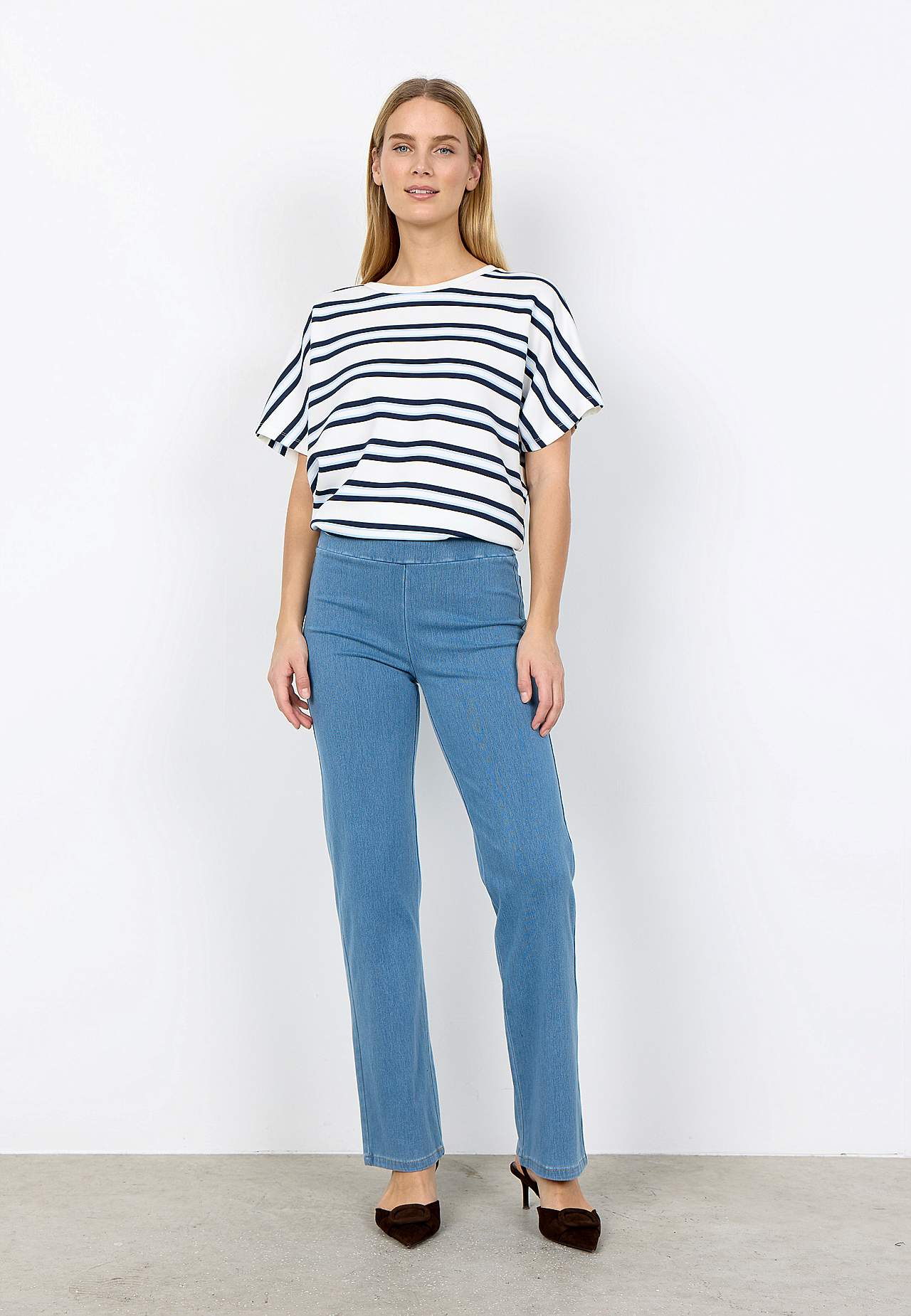 Supermjuk, randig trikåtopp i modalmix