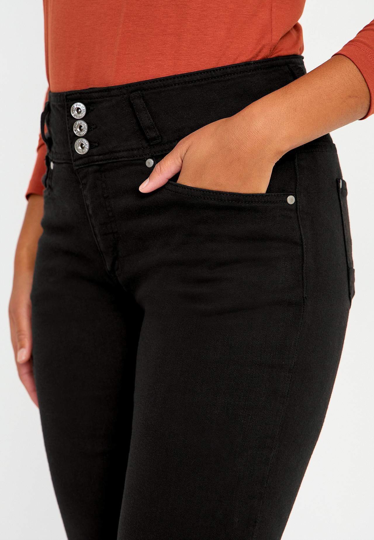 Raka jeans med hög midja