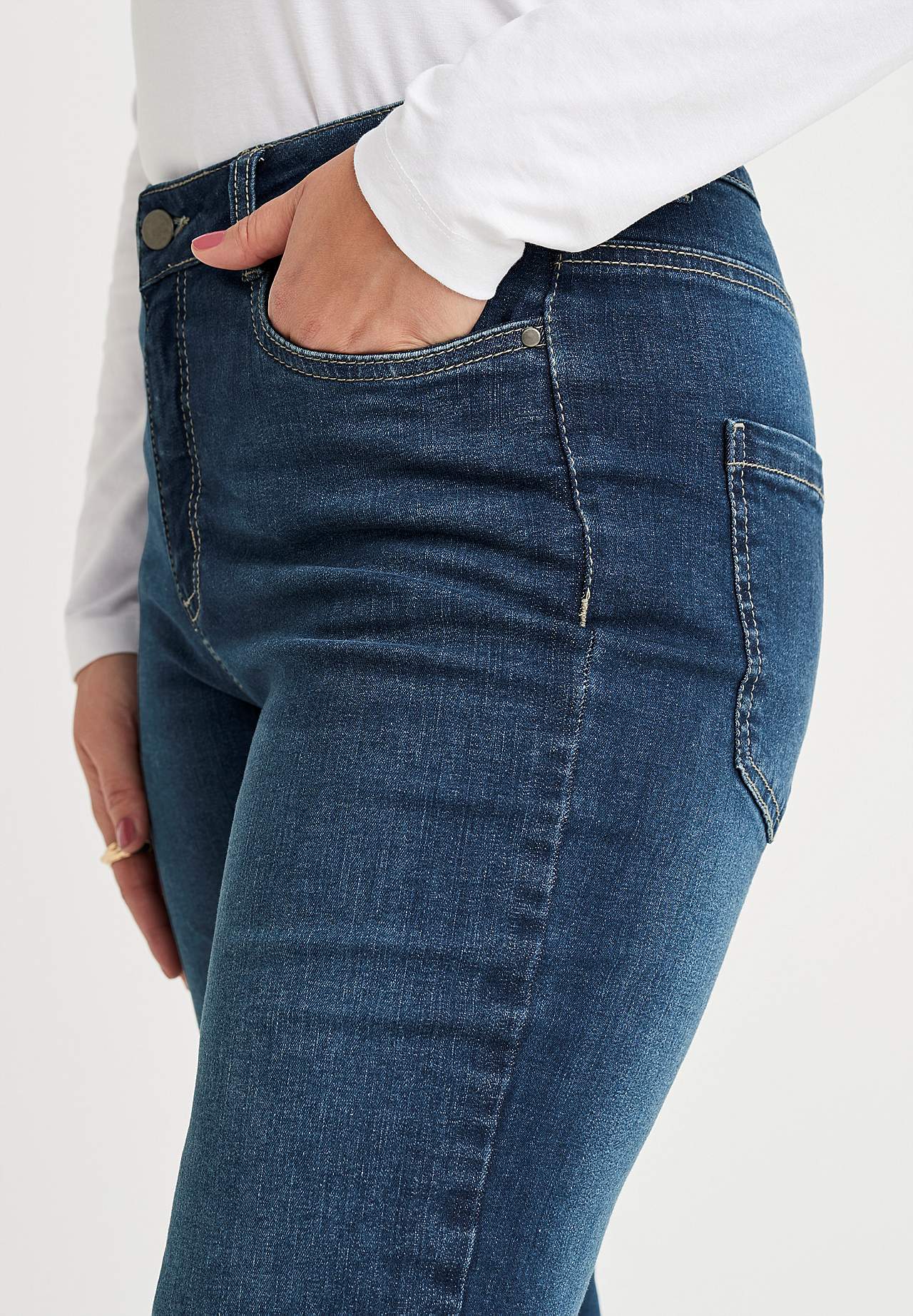 Stretchjeans med rakt ben - tre längder