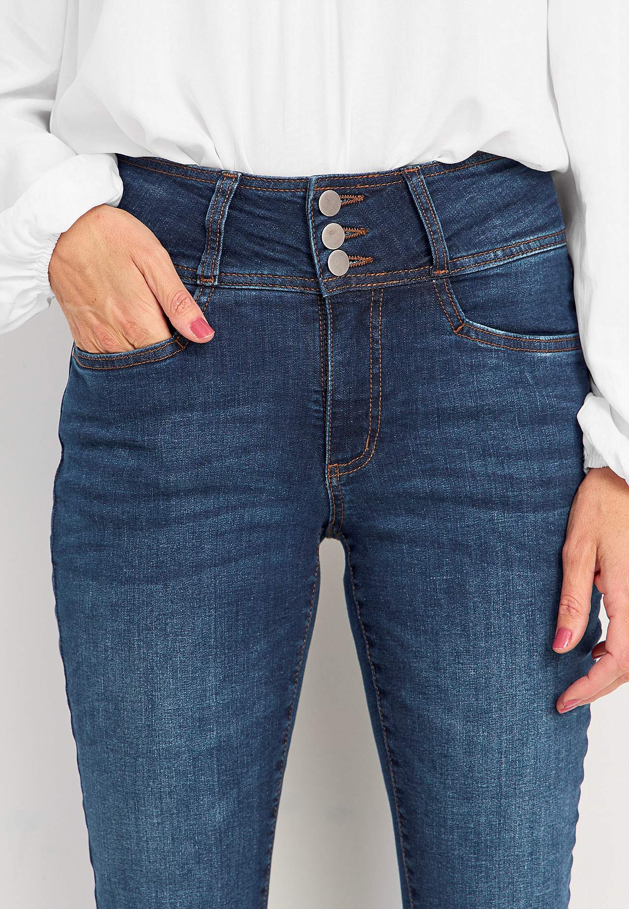 Bootcut jeans med hög midja
