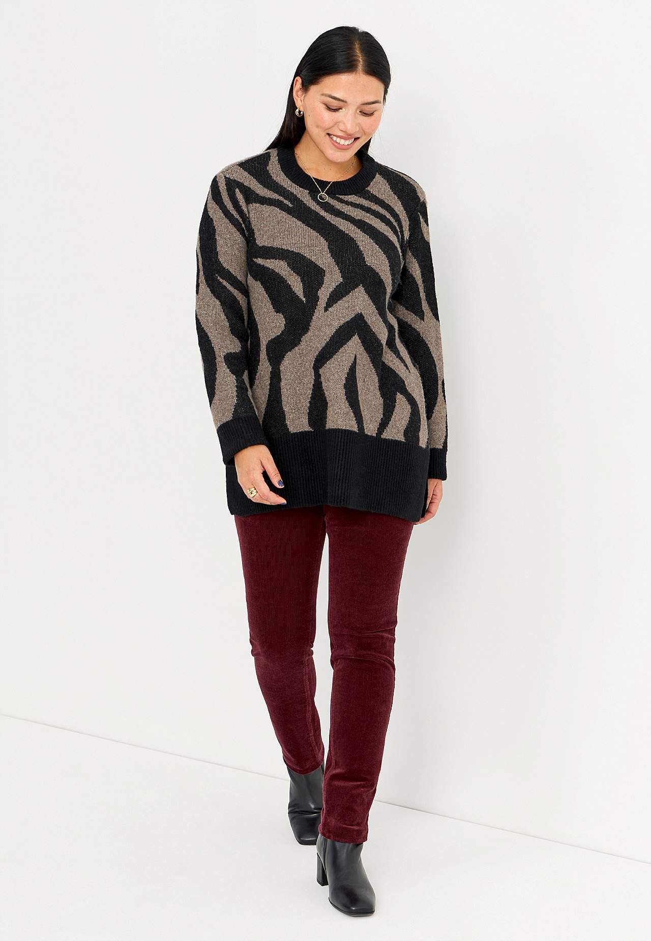 Mönsterstickad tröja