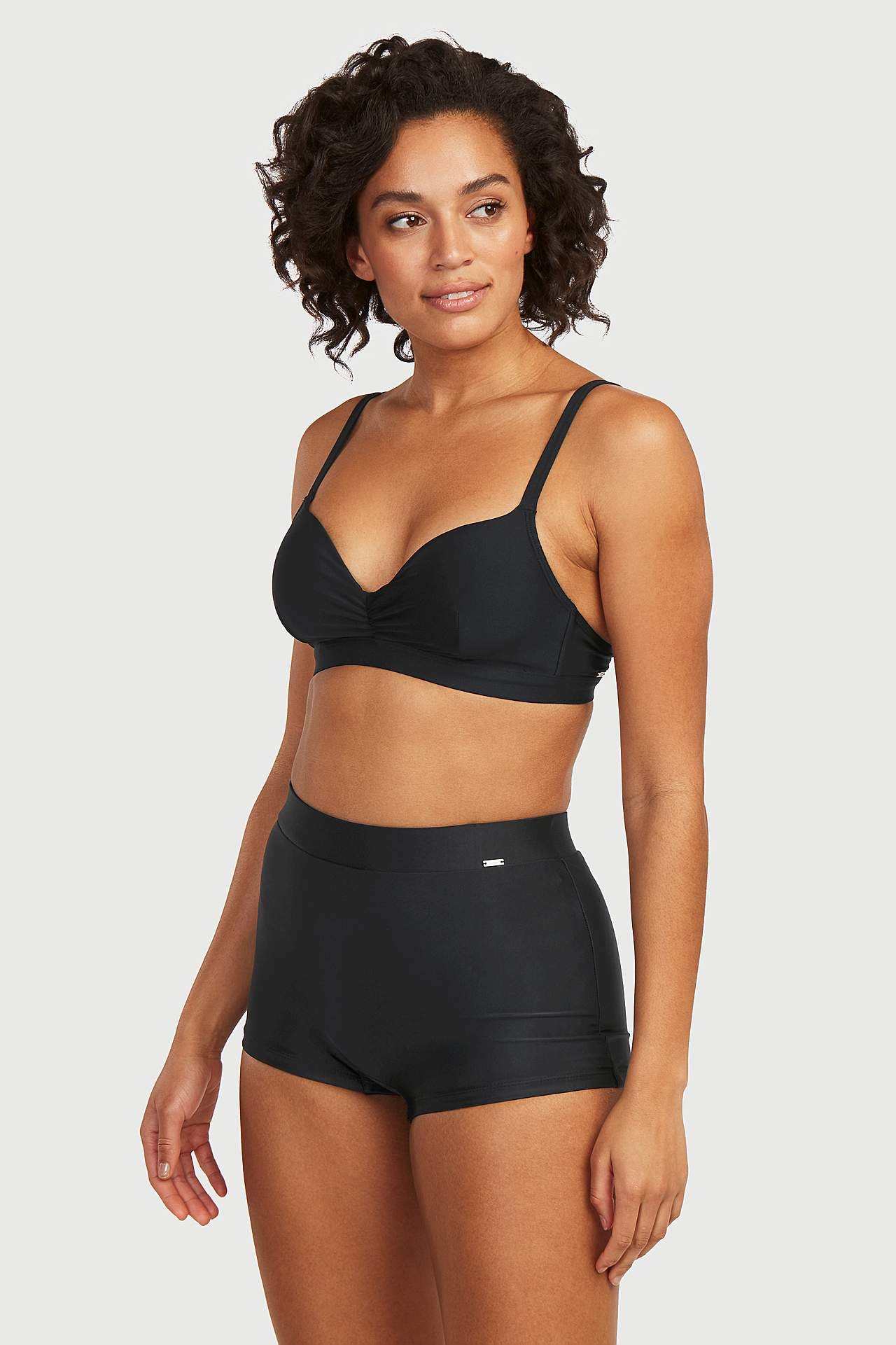 Bikinitrosa i boxermodell