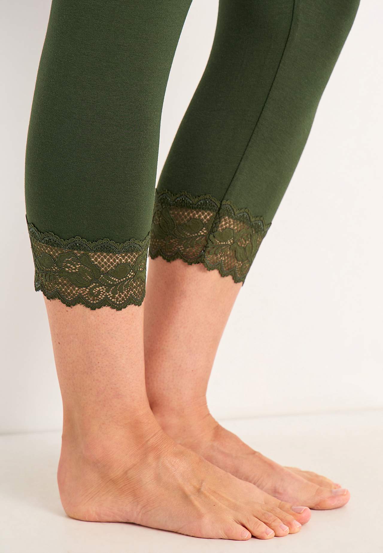 Caprileggings med spets susanne
