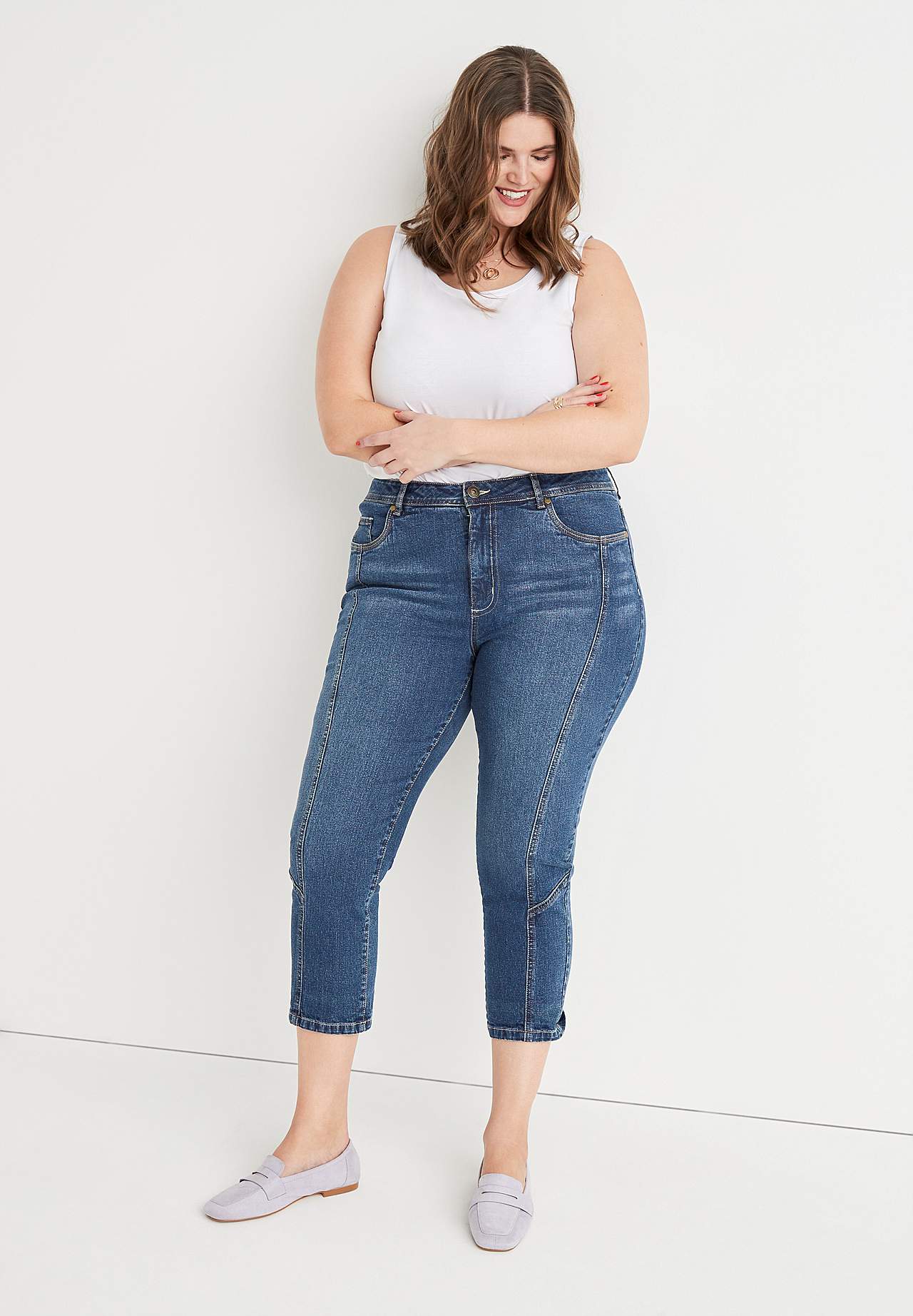 Caprijeans med femficksdesign
