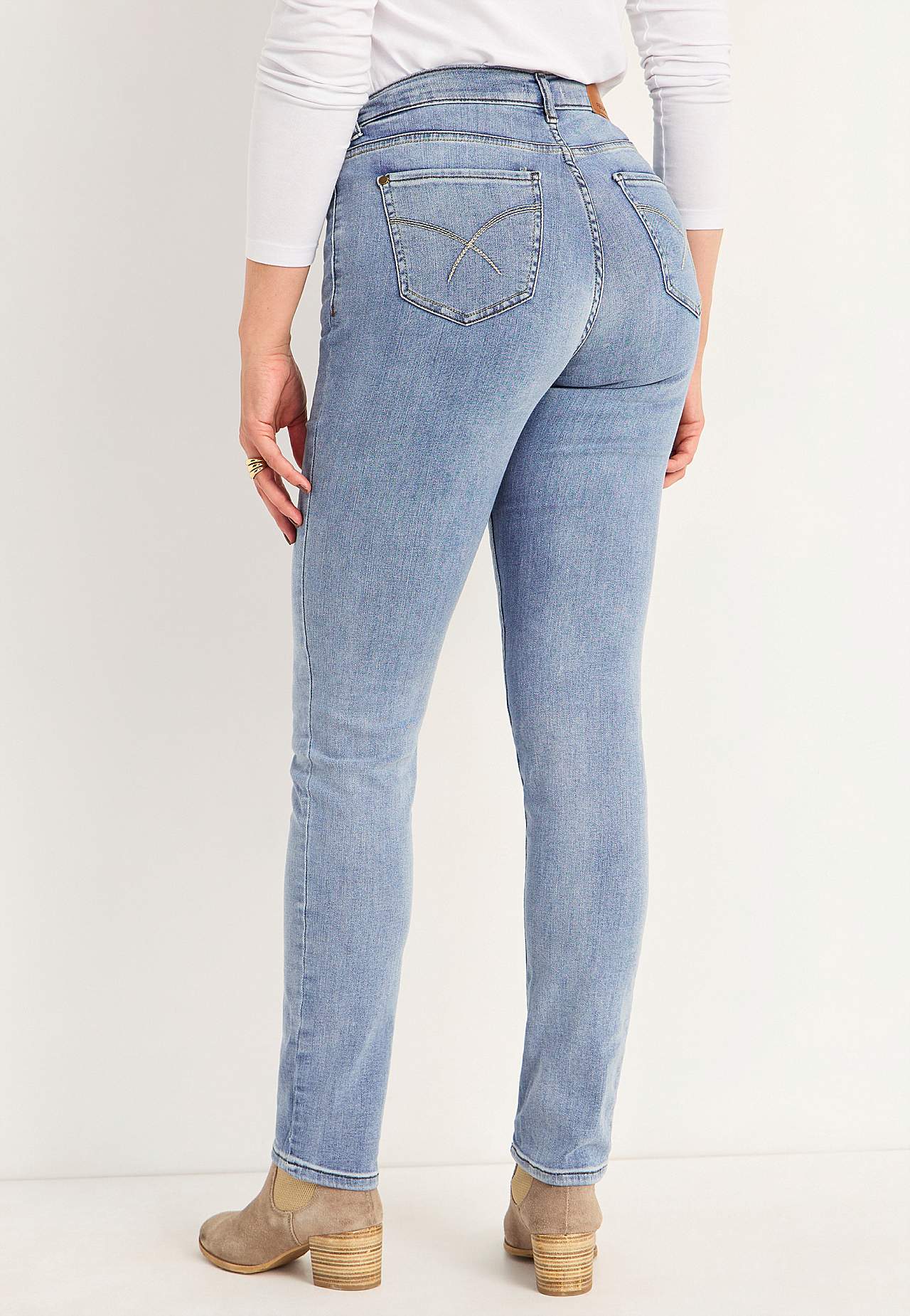 Jeans med resår i sidorna