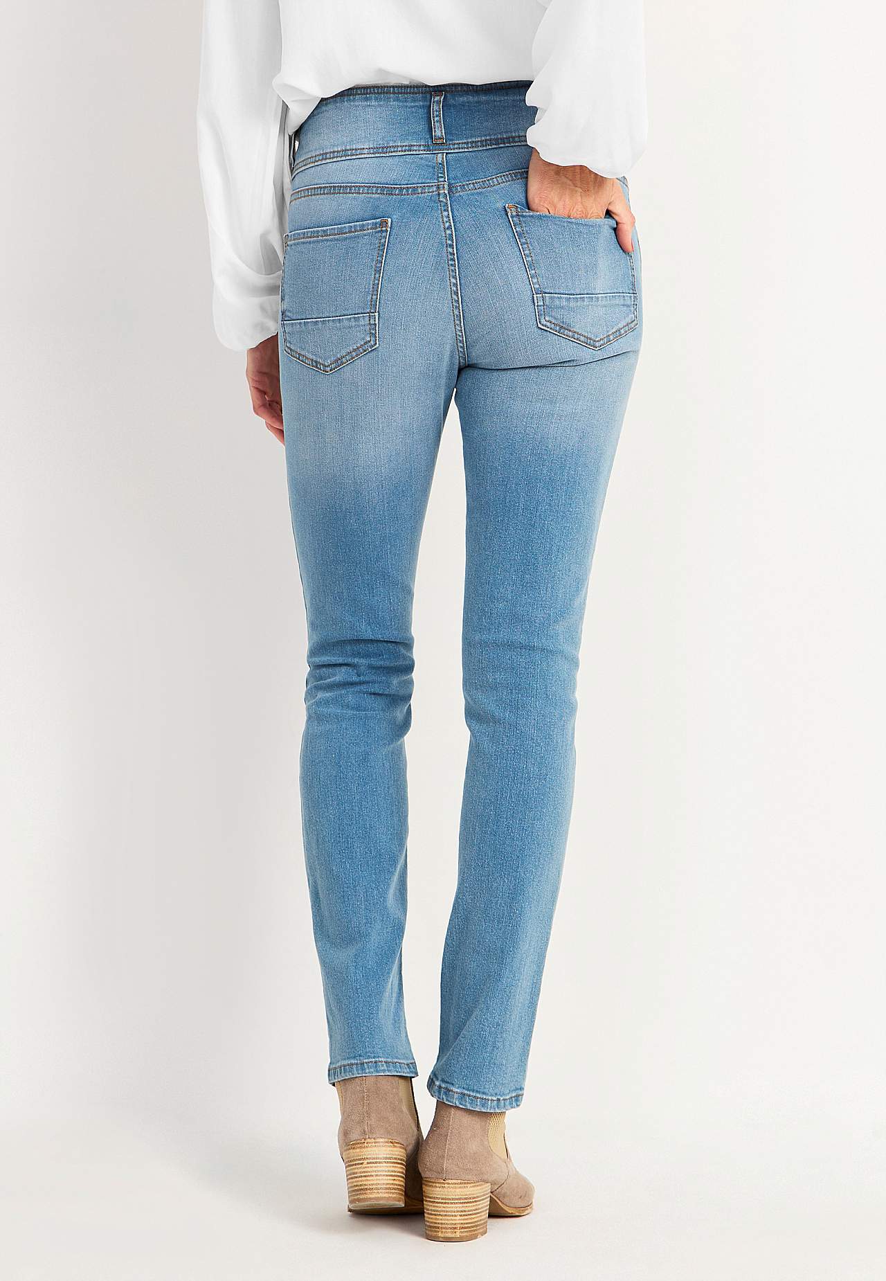 Raka jeans med hög midja