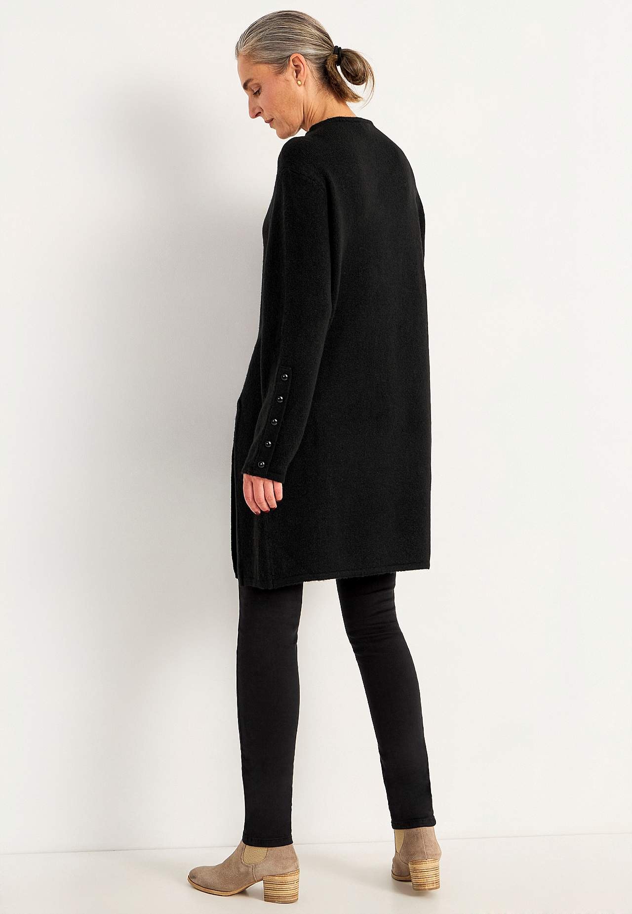 Stickad tunika med slits