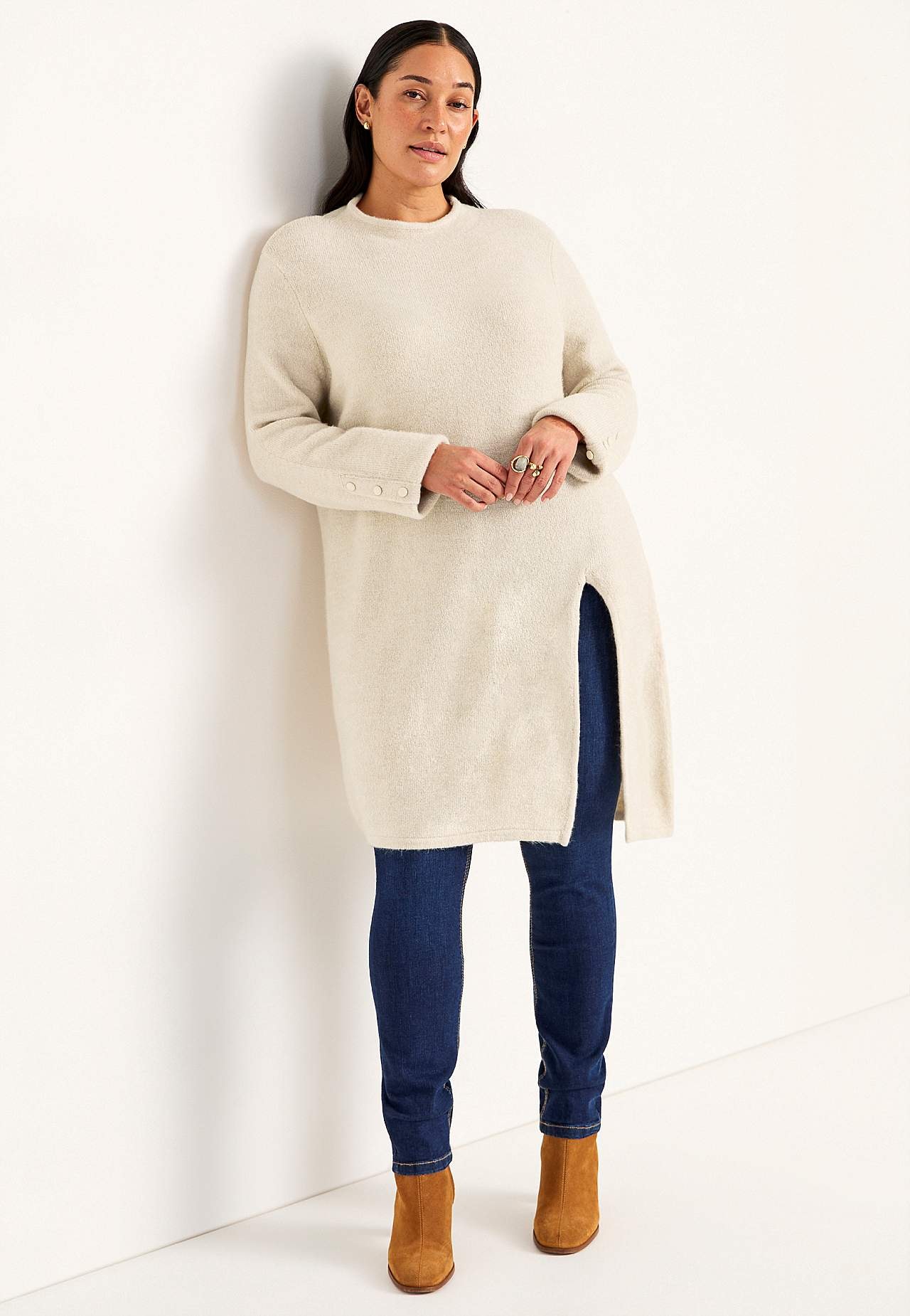 Stickad tunika med slits