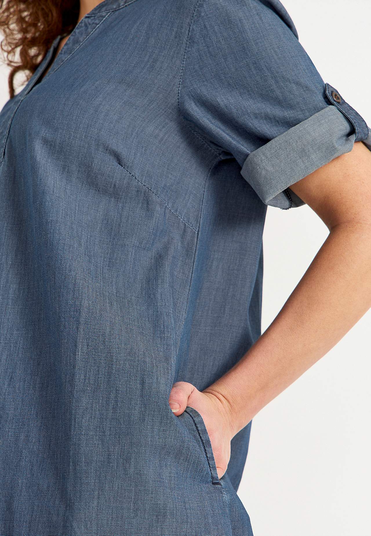 Jeansklänning i mjuktvättad denim