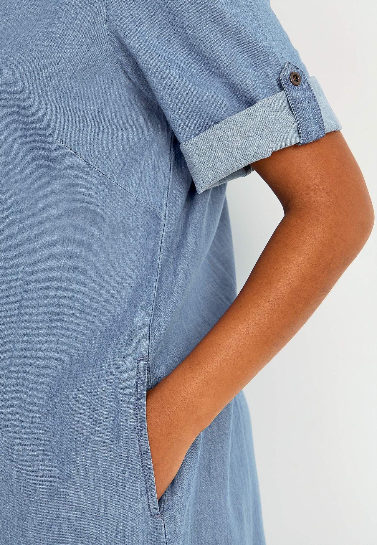Jeansklänning i mjuktvättad denim