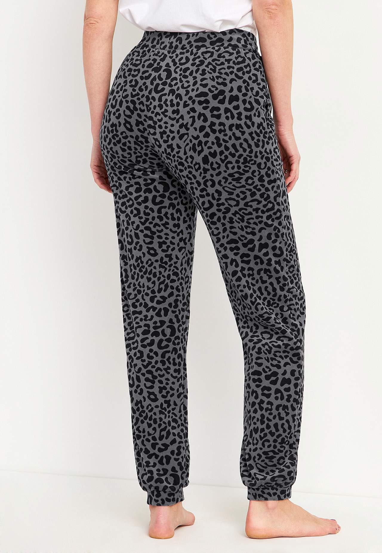 Velourbyxa med mudd