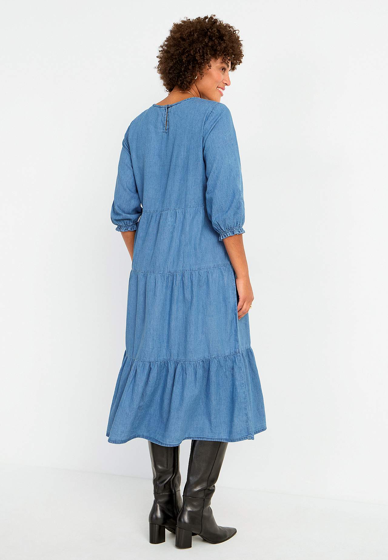 Jeansklänning med volanger