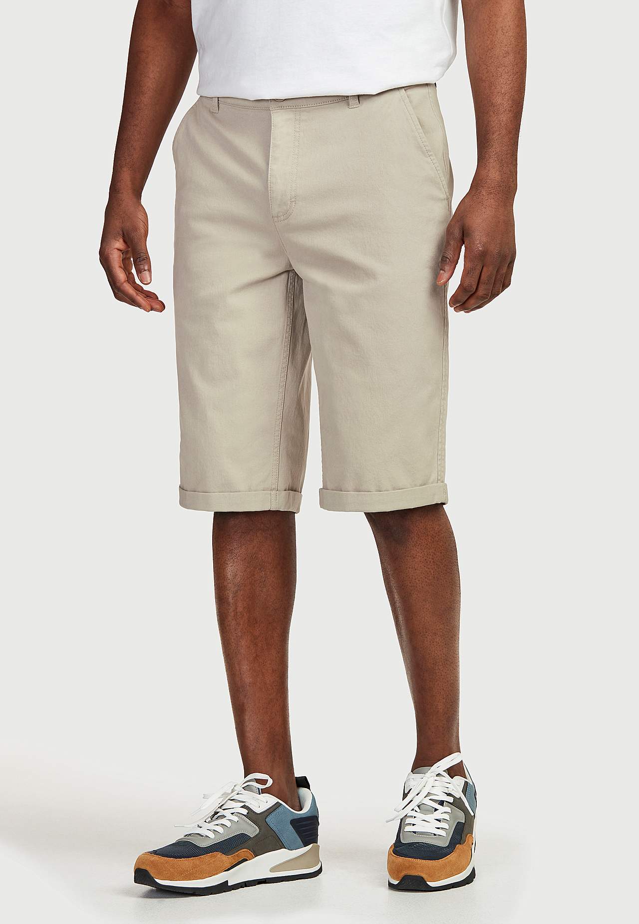 Långa shorts