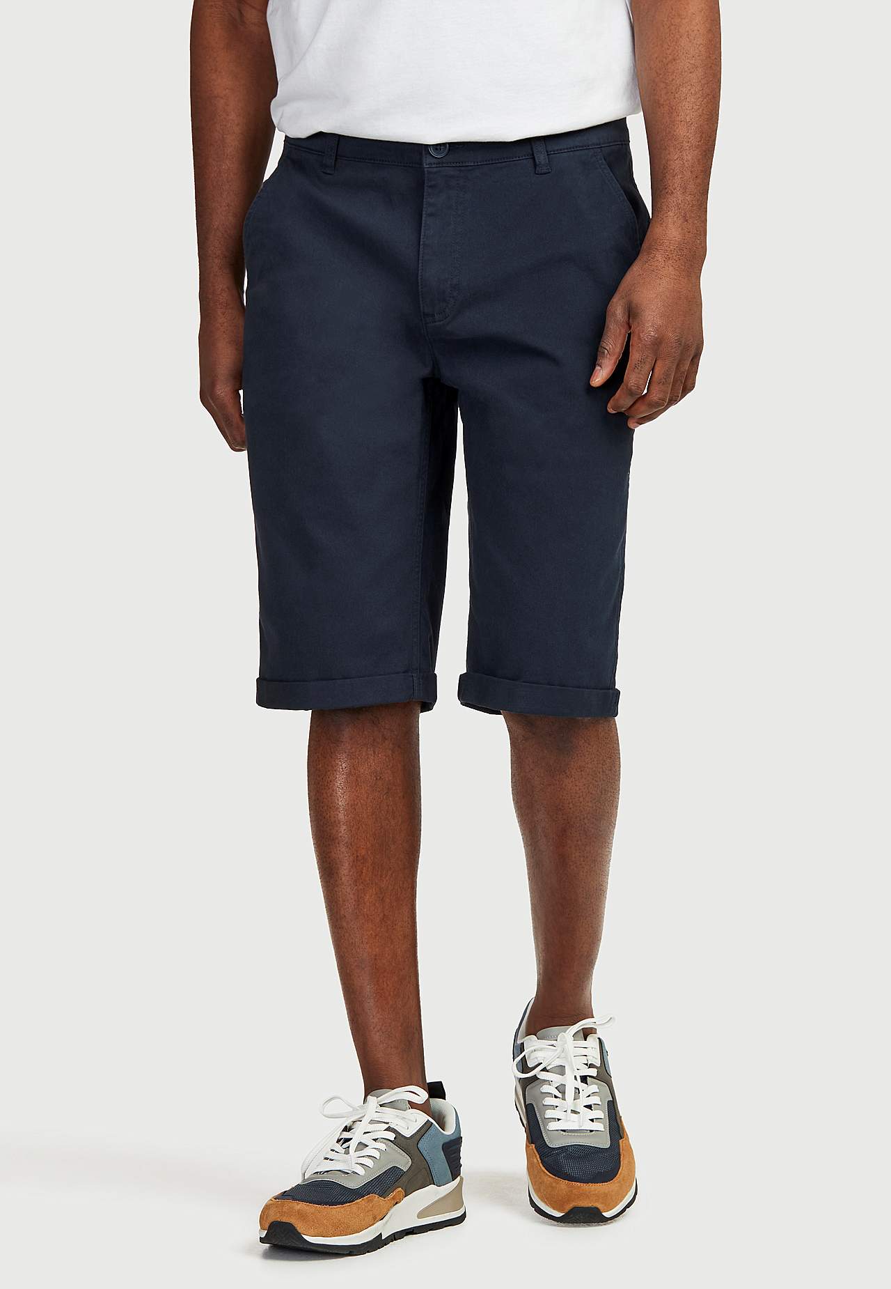 Långa shorts