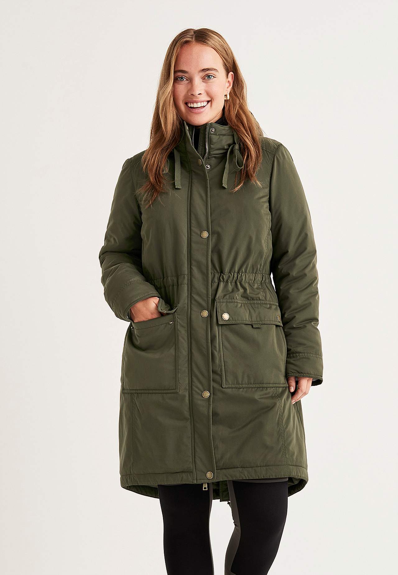 Parkas med pilefodrad huva