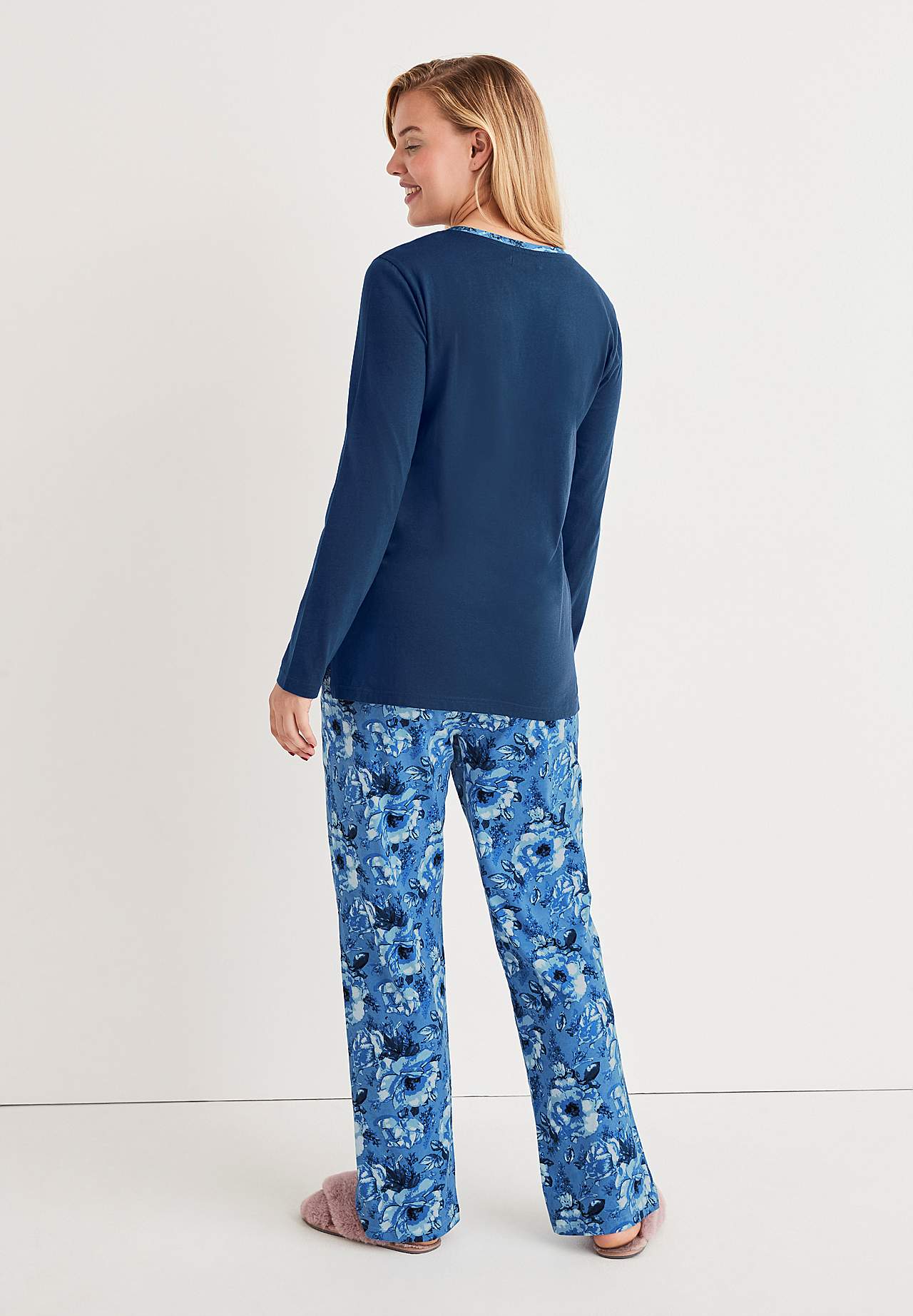 Blommönstrad pyjamas