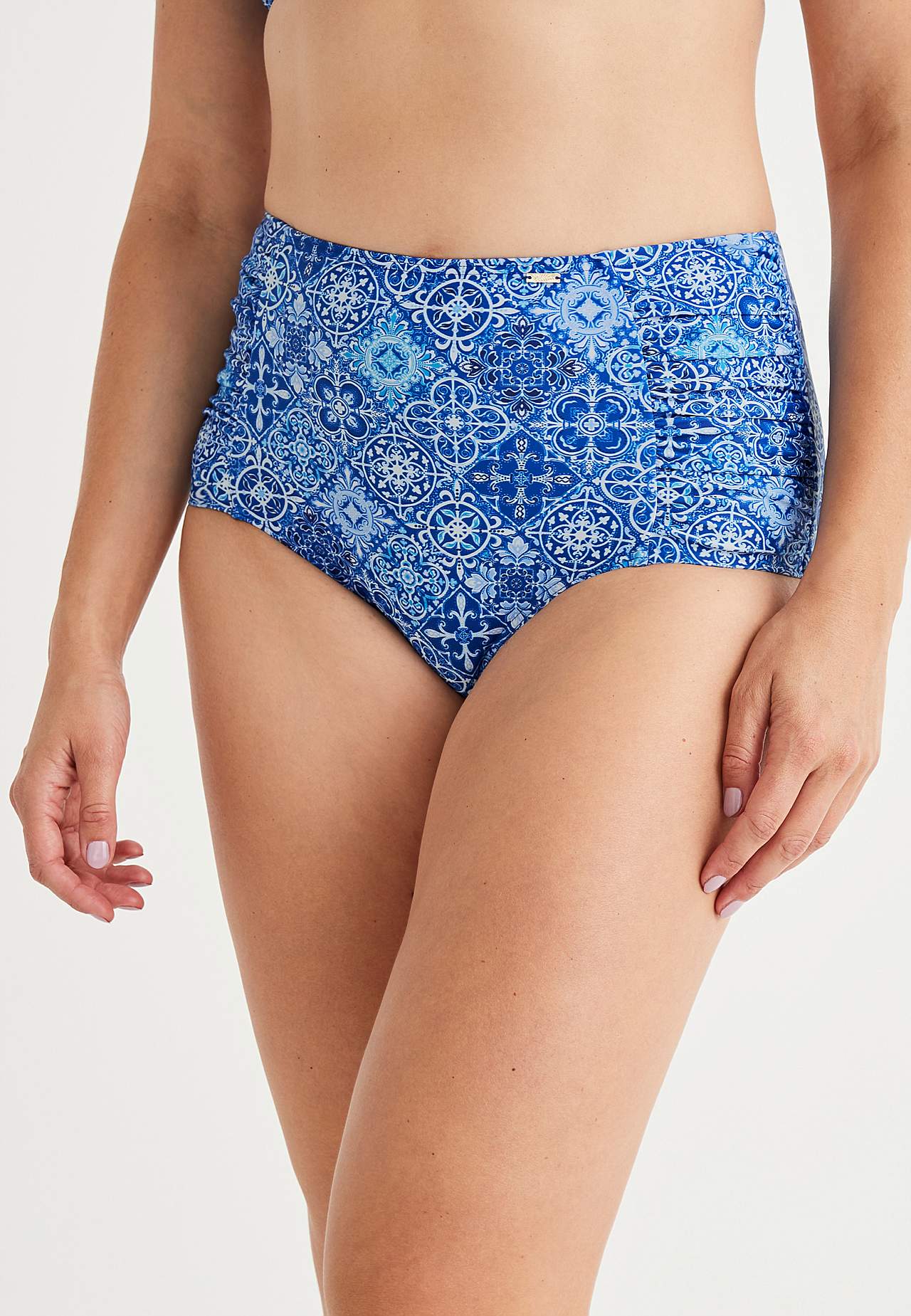 Bikinitrosa med hög midja