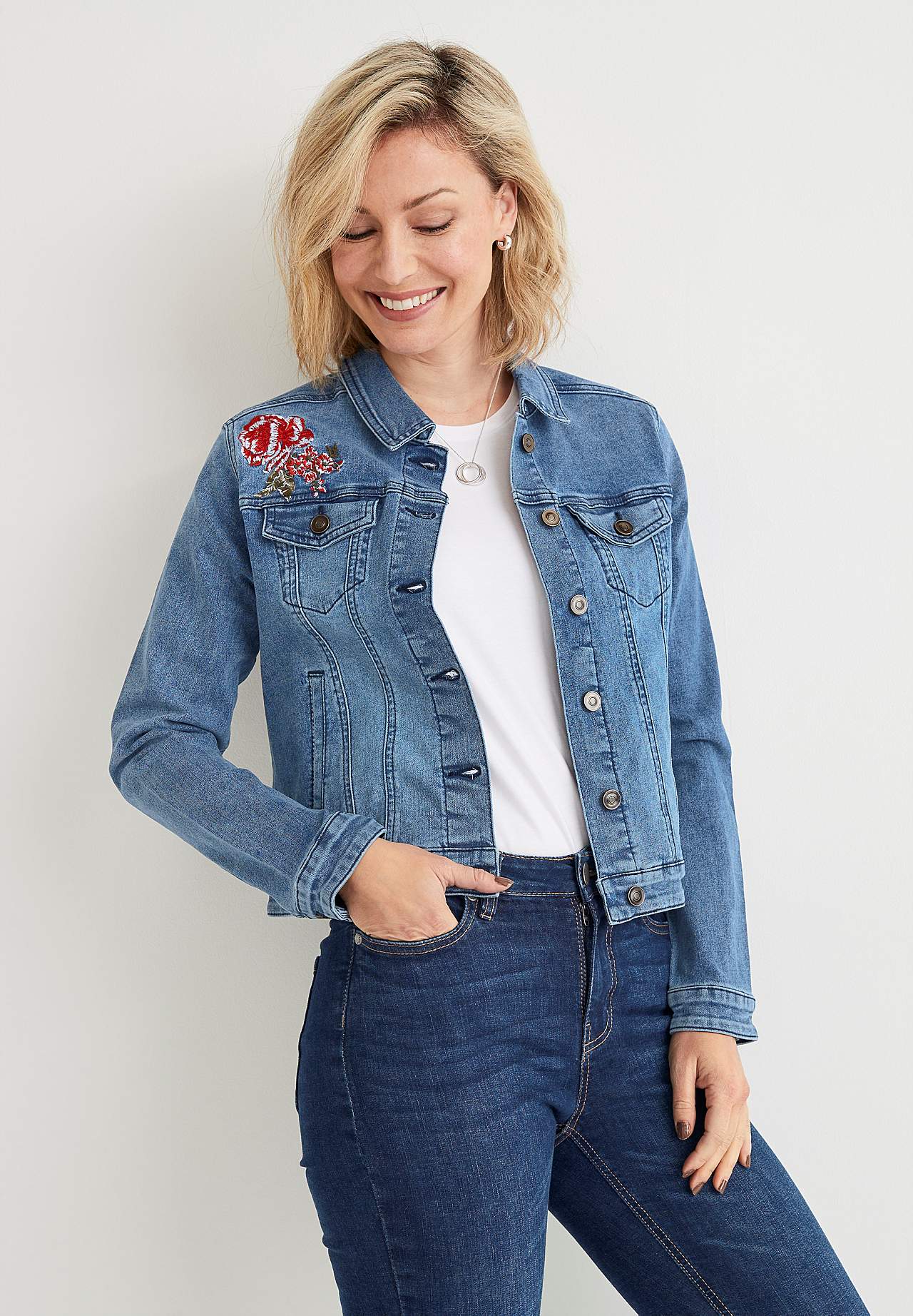 Jeansjacka med broderier Betty