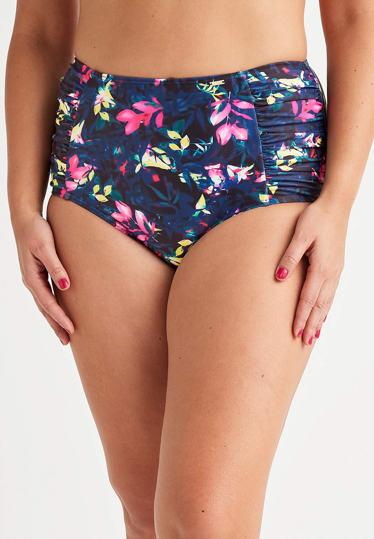 Bikinitrosa med hög midja