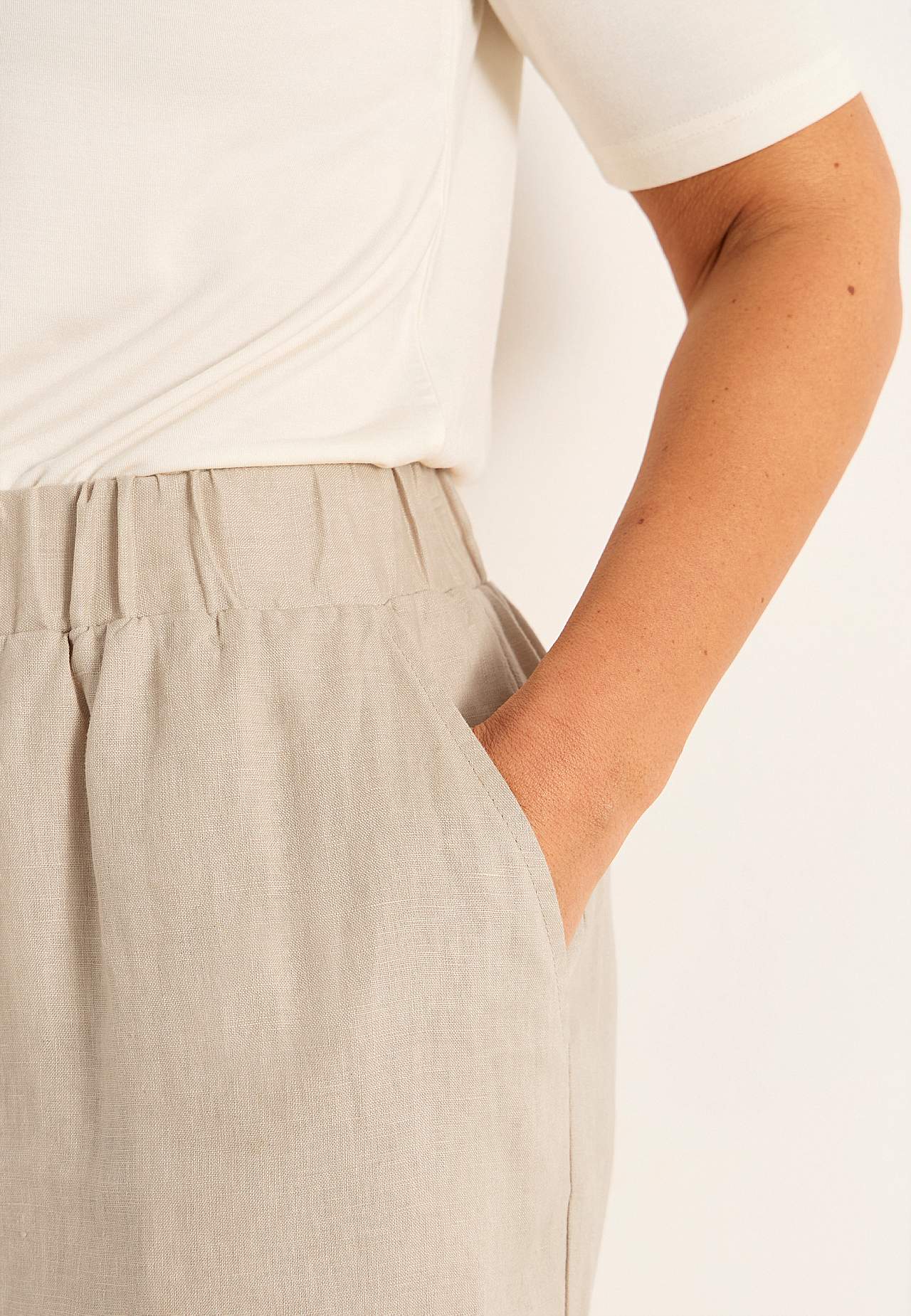 Linneshorts Premium med resår i midjan