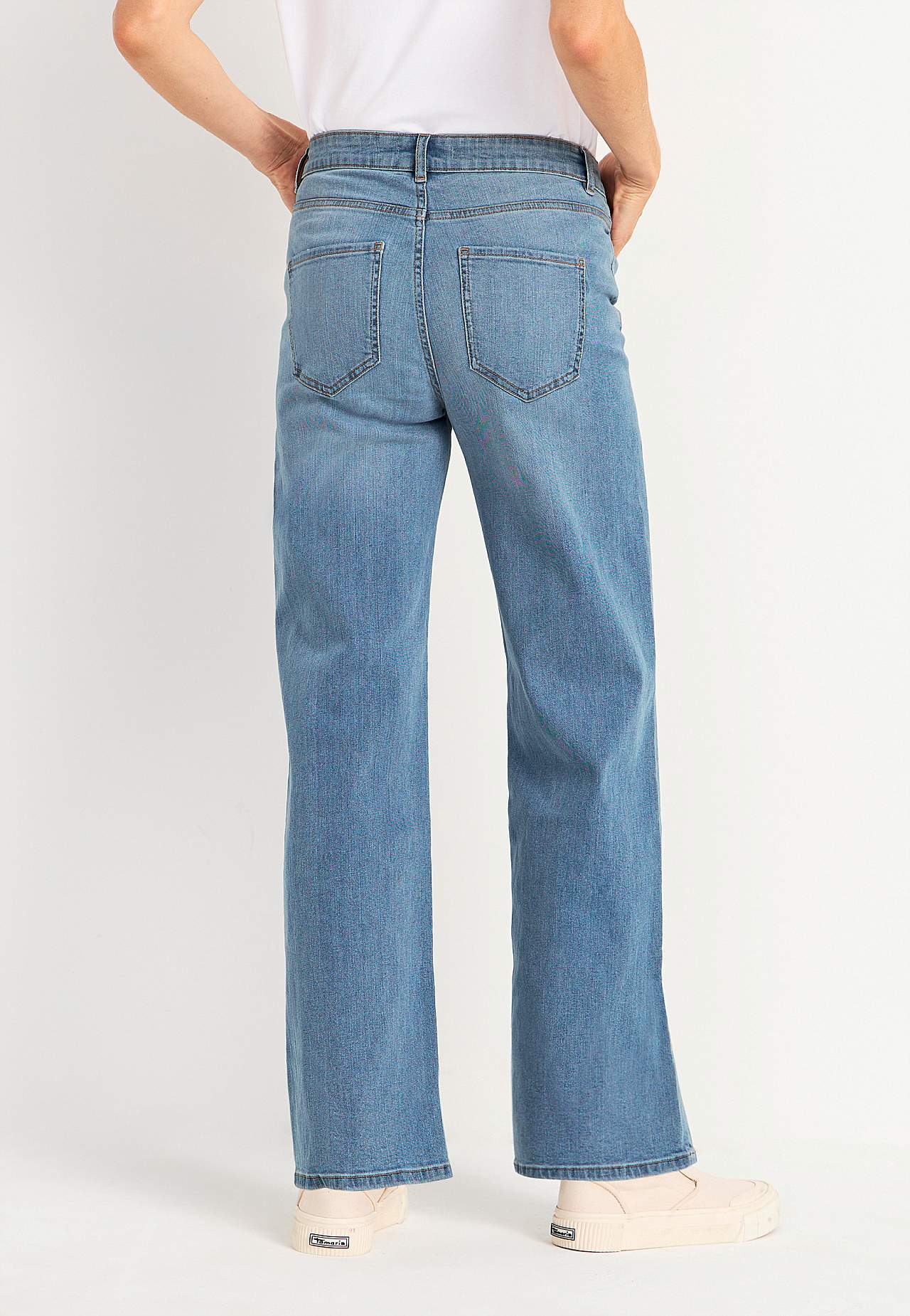 Stretchjeans med hög midja
