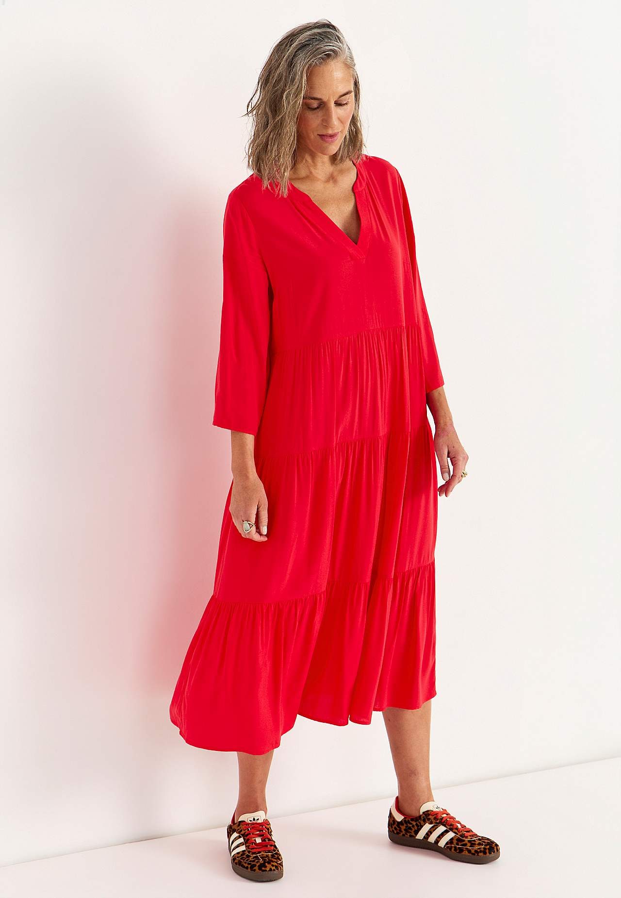 Klänning med volanger