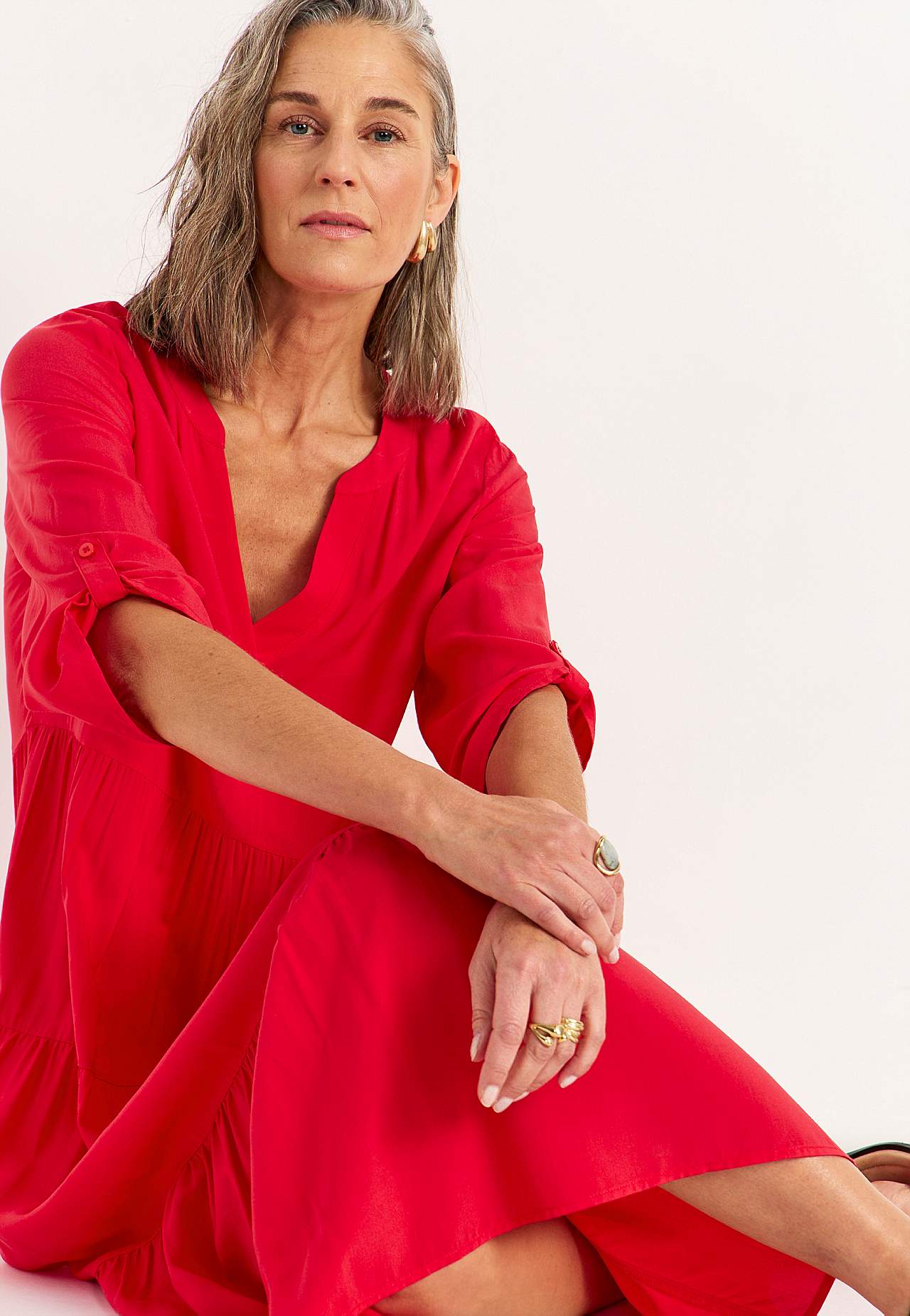 Klänning med volanger