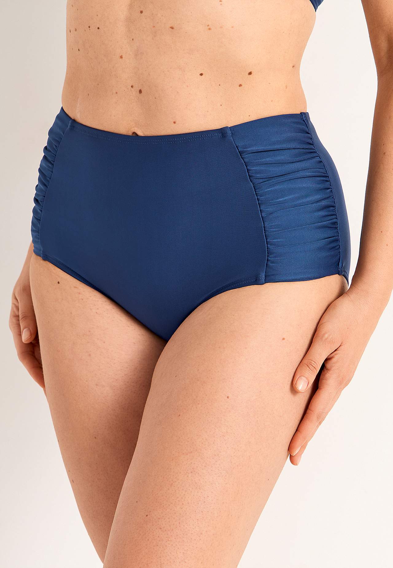 Bikinitrosa med hög midja Honolulu