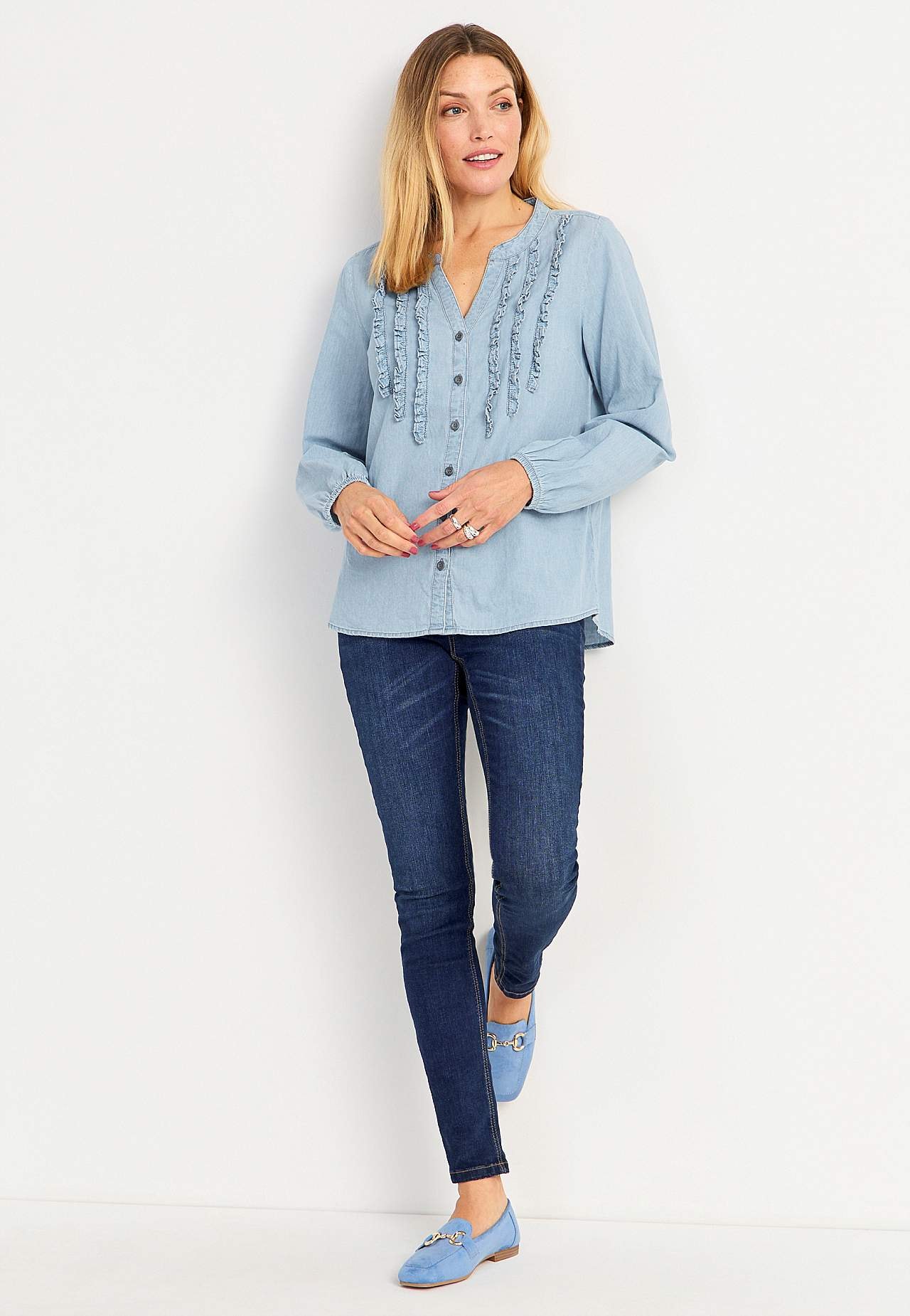Jeansskjorta med volangdetaljer