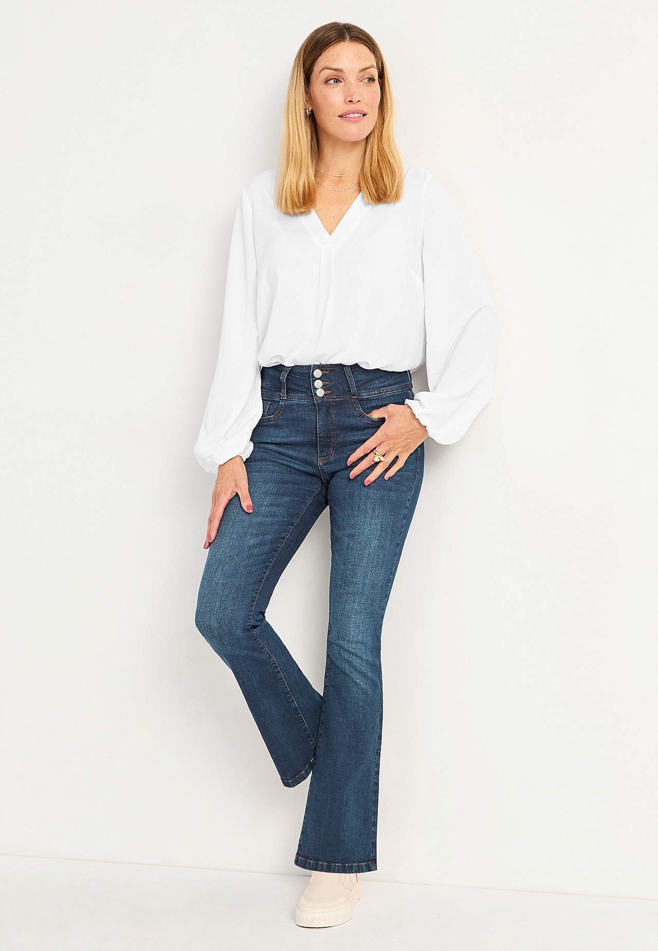 Bootcut jeans med hög midja