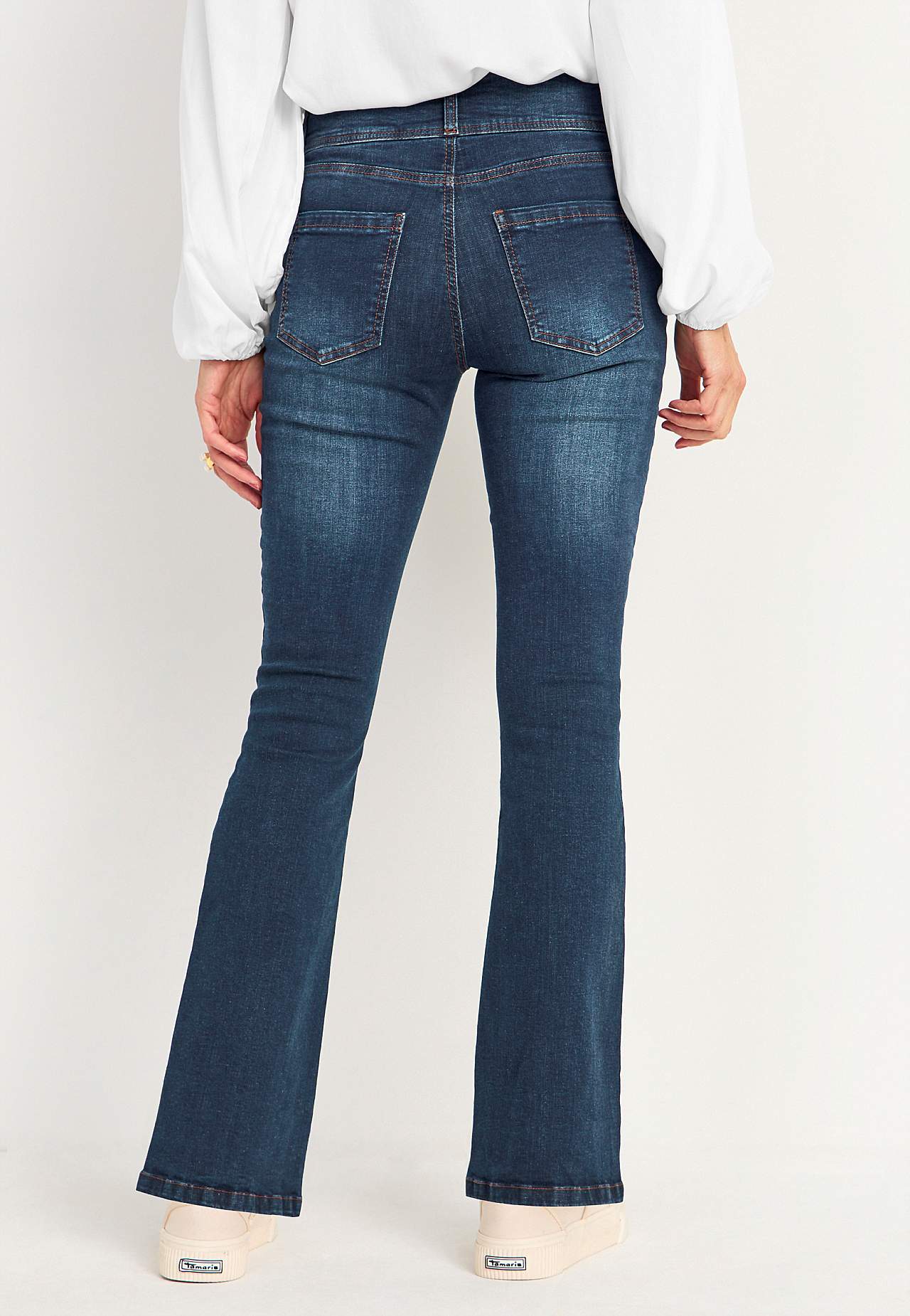 Bootcut jeans med hög midja