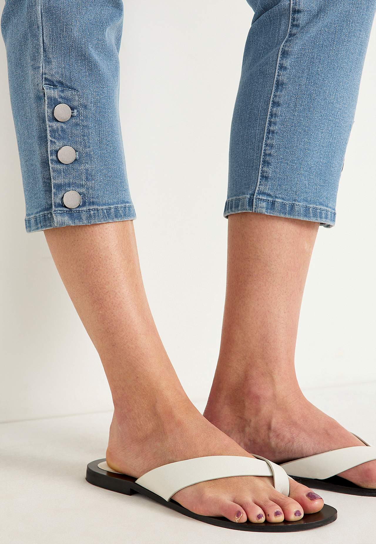 Caprijeans med femficksdesign
