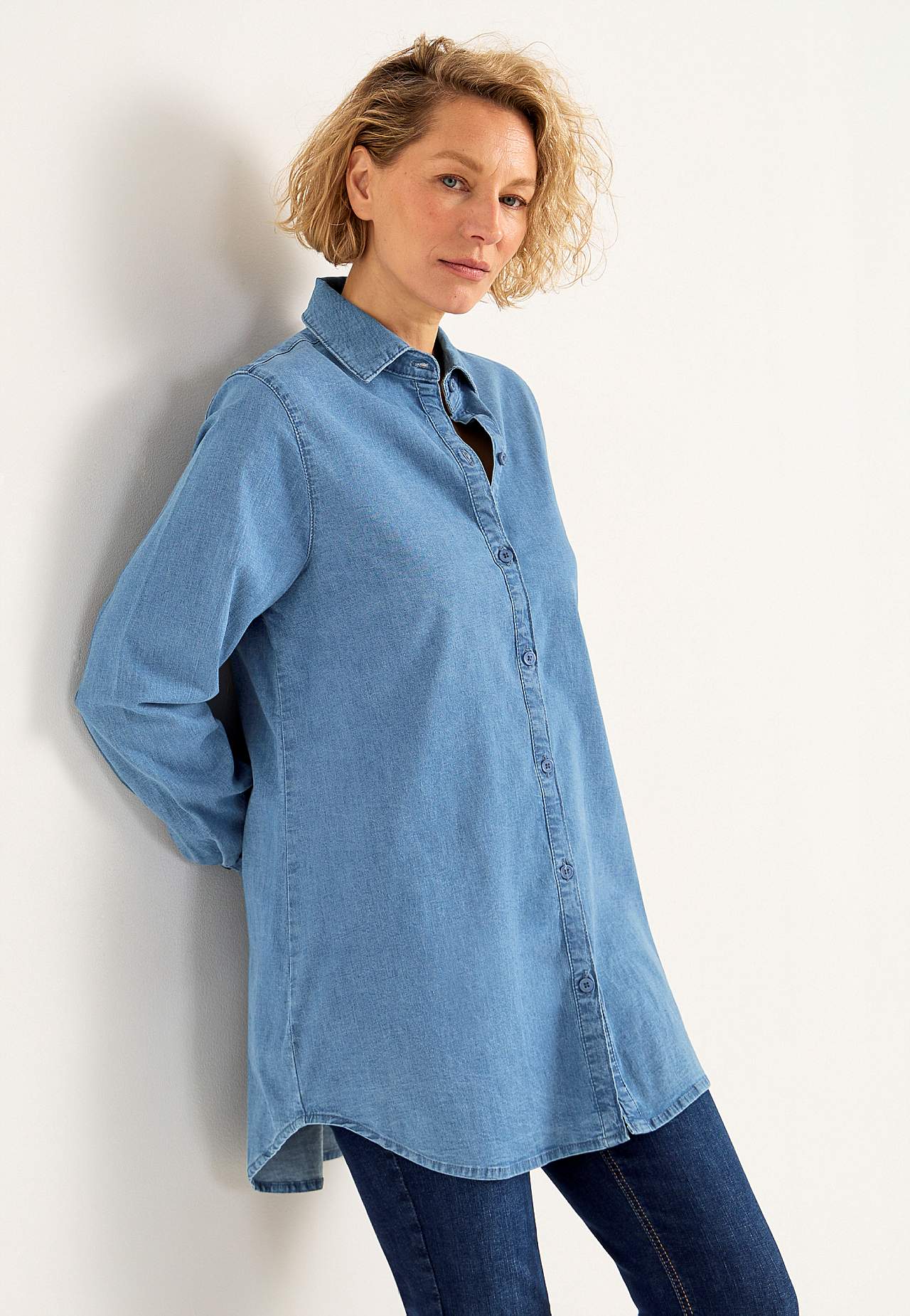Stretchig tunika i denim