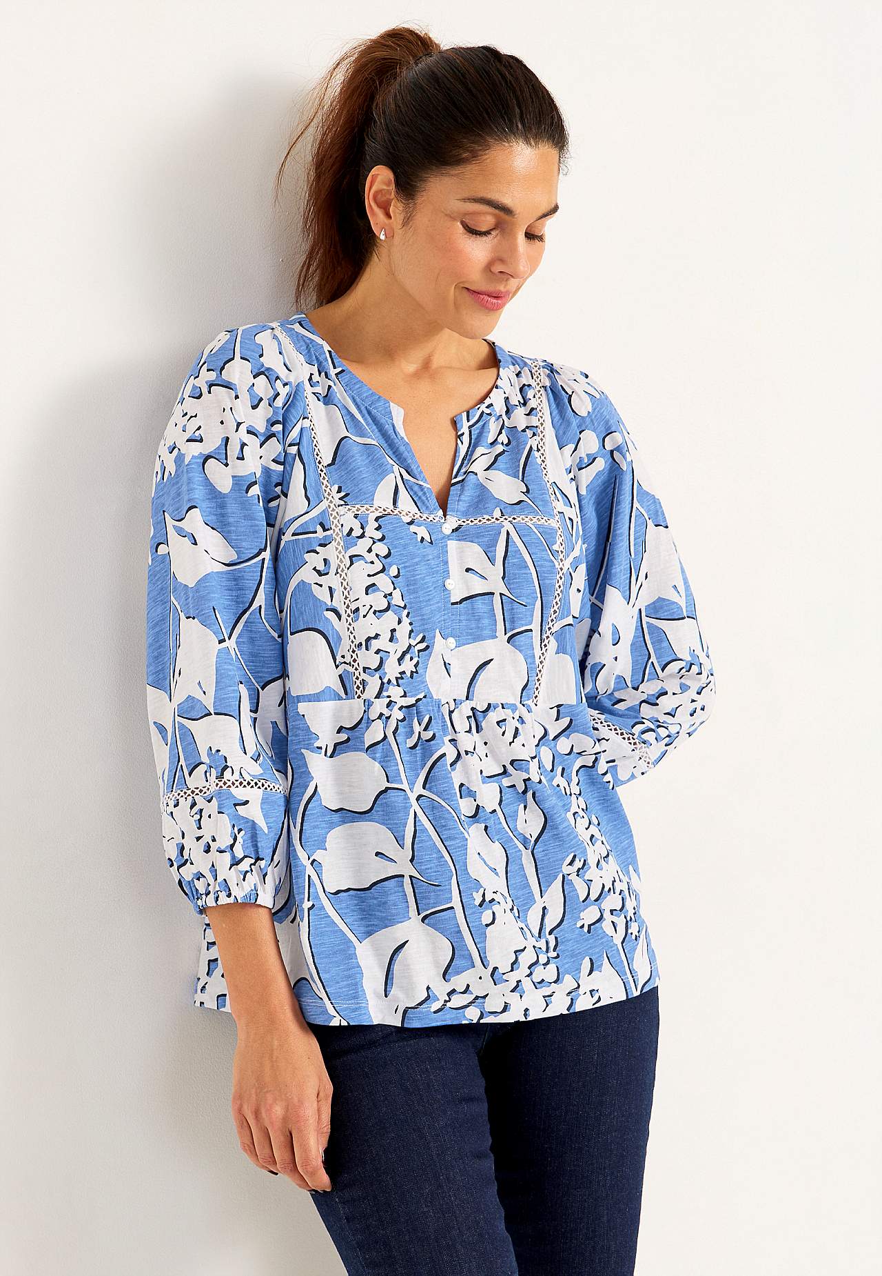 Trikåtopp med boho stil