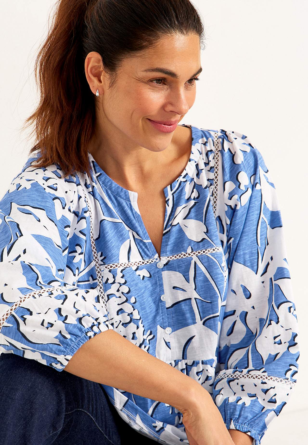 Trikåtopp med boho stil