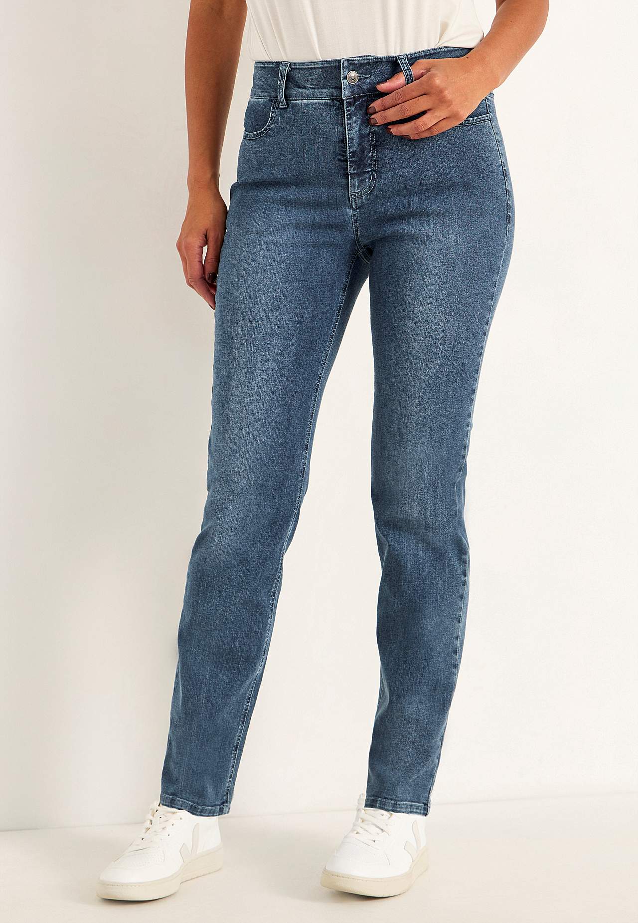 Raka jeans i superstretchig denim