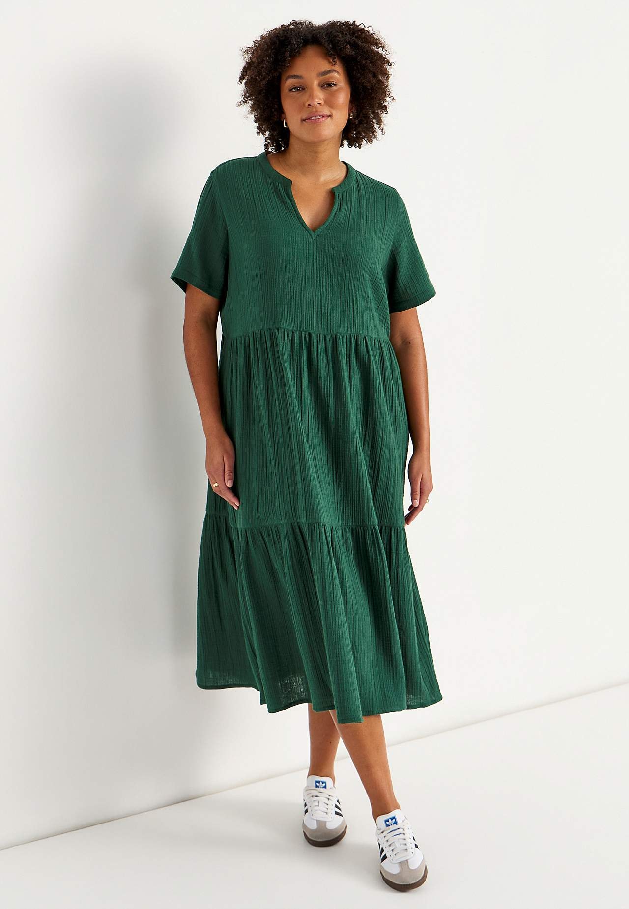 Klänning i krinklad bomull