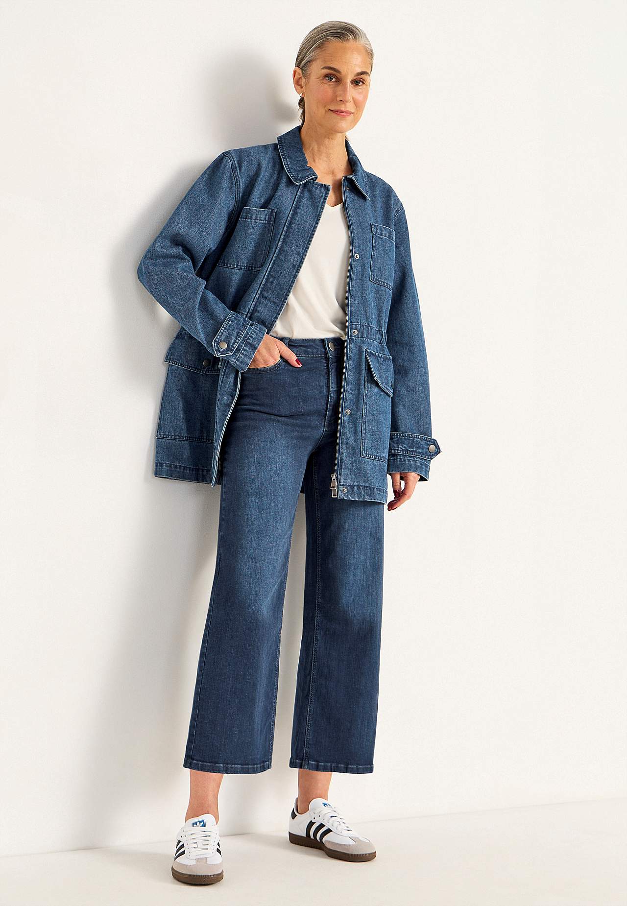 Stretchiga ankeljeans