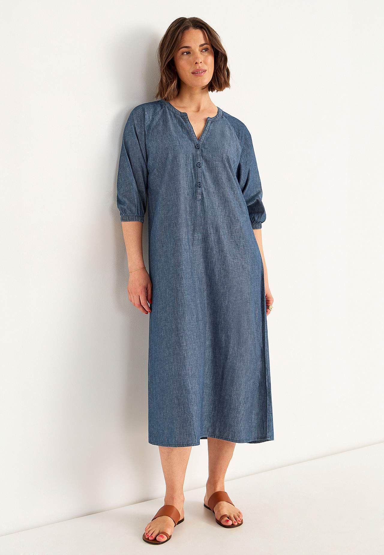 Jeansklänning med knappar