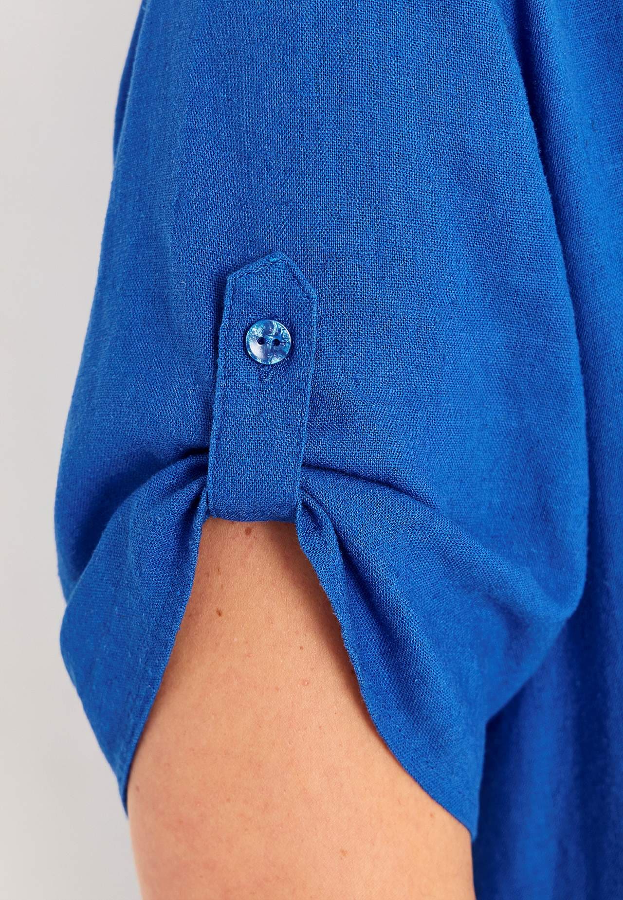 Blus i linnemix