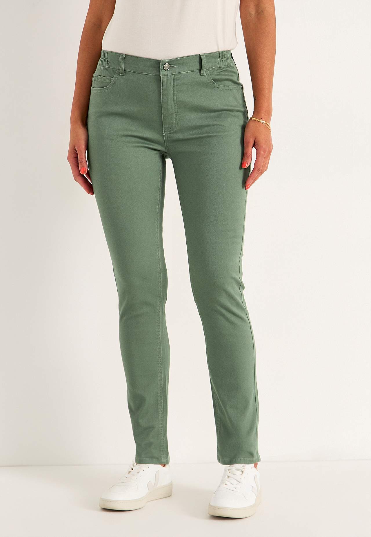 Jeans med resårmidja