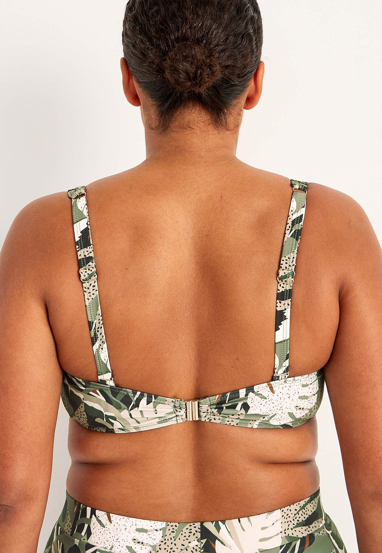Bygellös bikini-bh