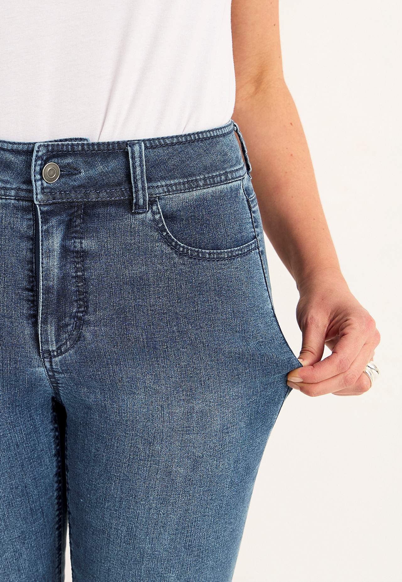 Superstretchiga caprijeans