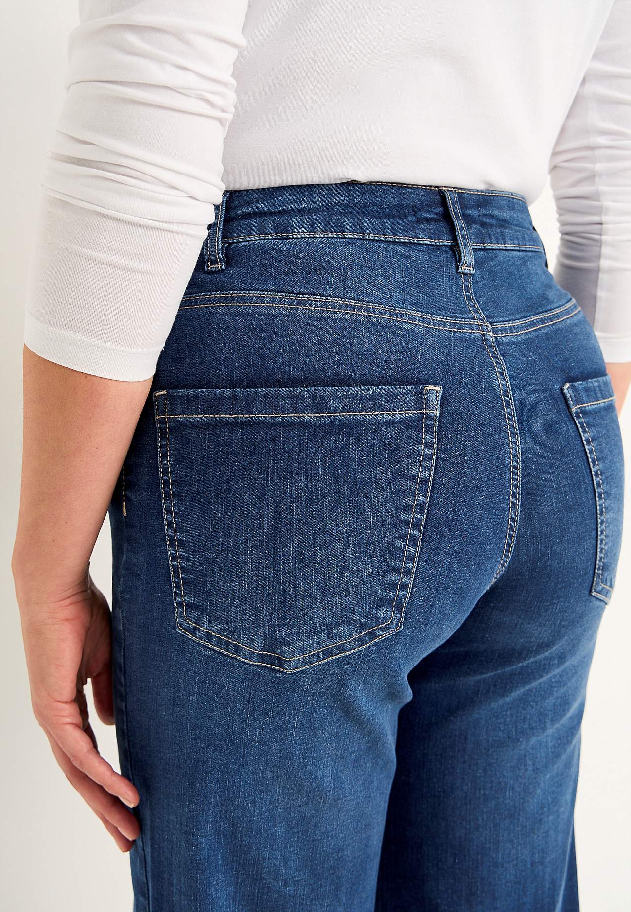 Vida, långa jeans med hög midja
