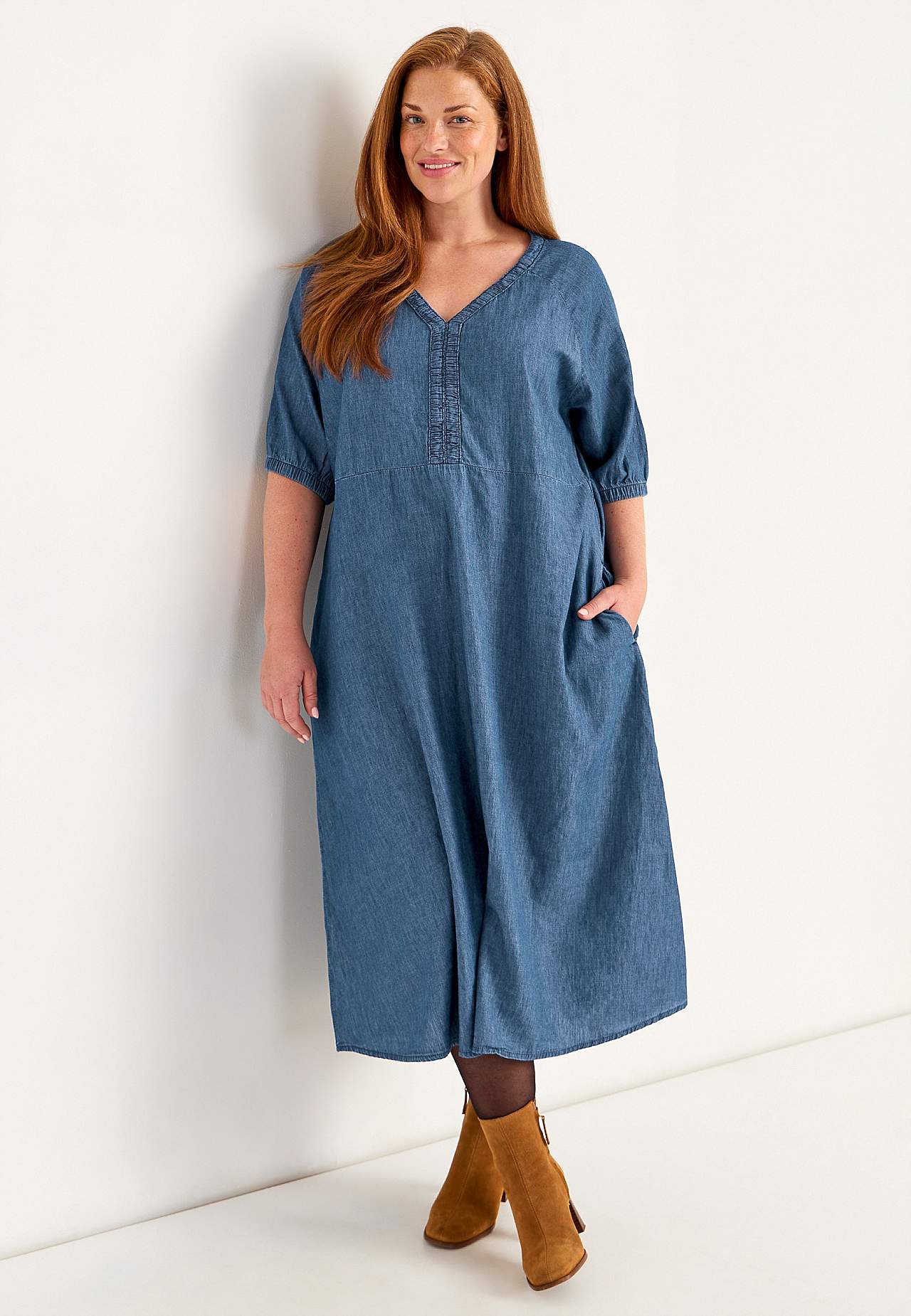 Jeansklänning med puffärmar