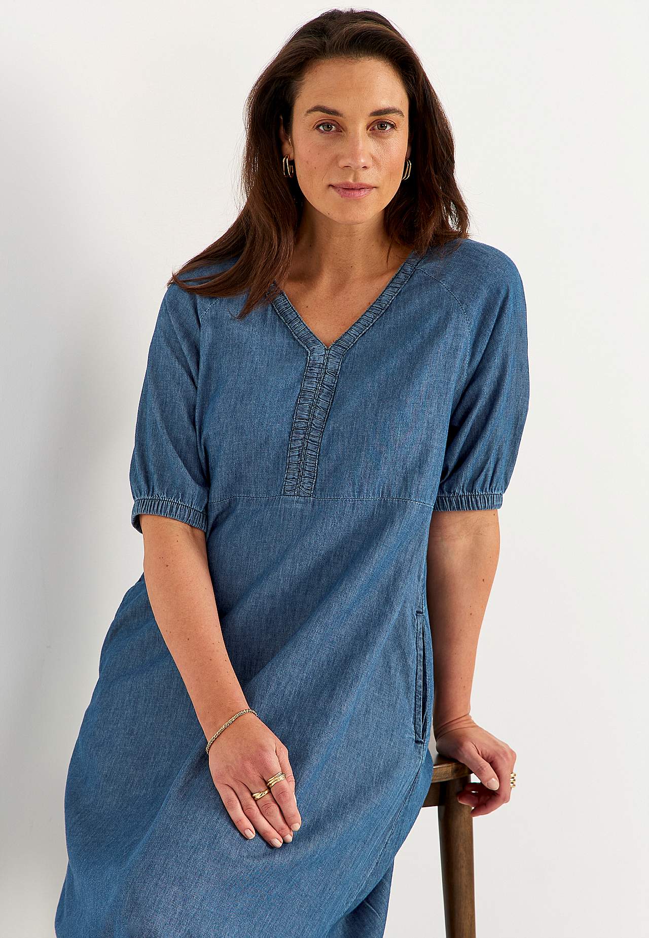 Jeansklänning med puffärmar