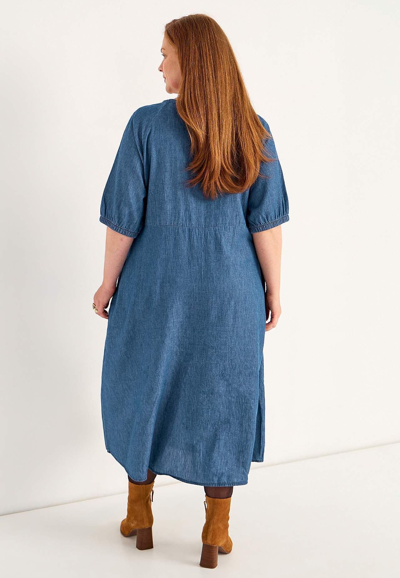Jeansklänning med puffärmar
