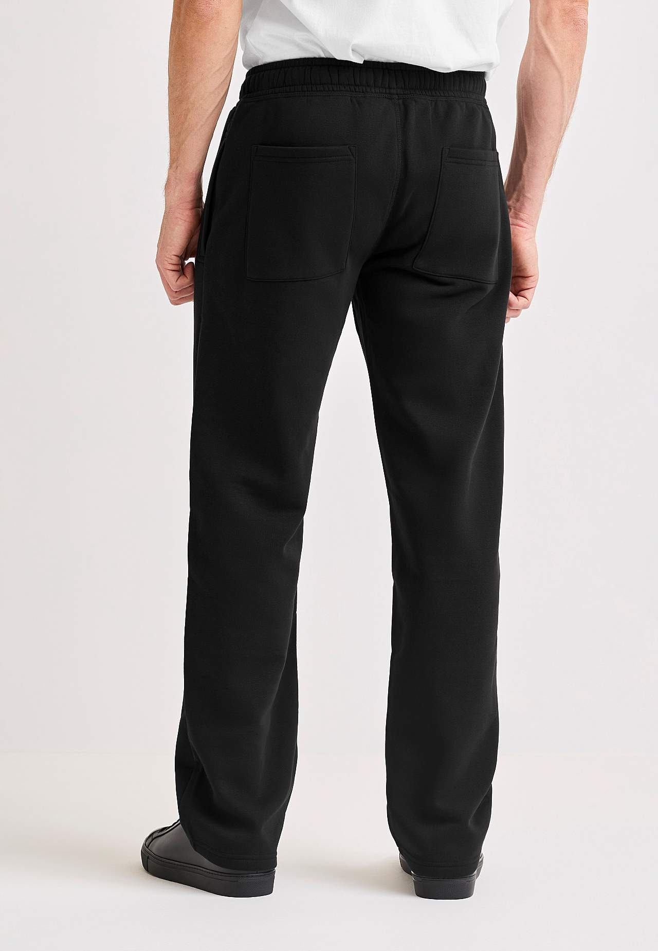 Bekväm sweatshirtbyxa med bakfickor