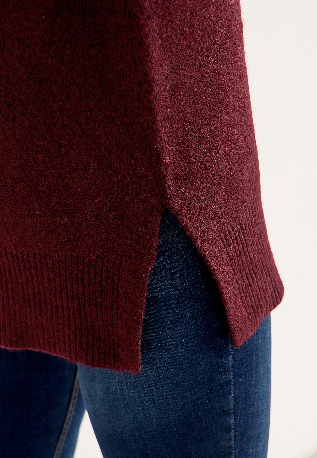 Stickad tunika med slitsar